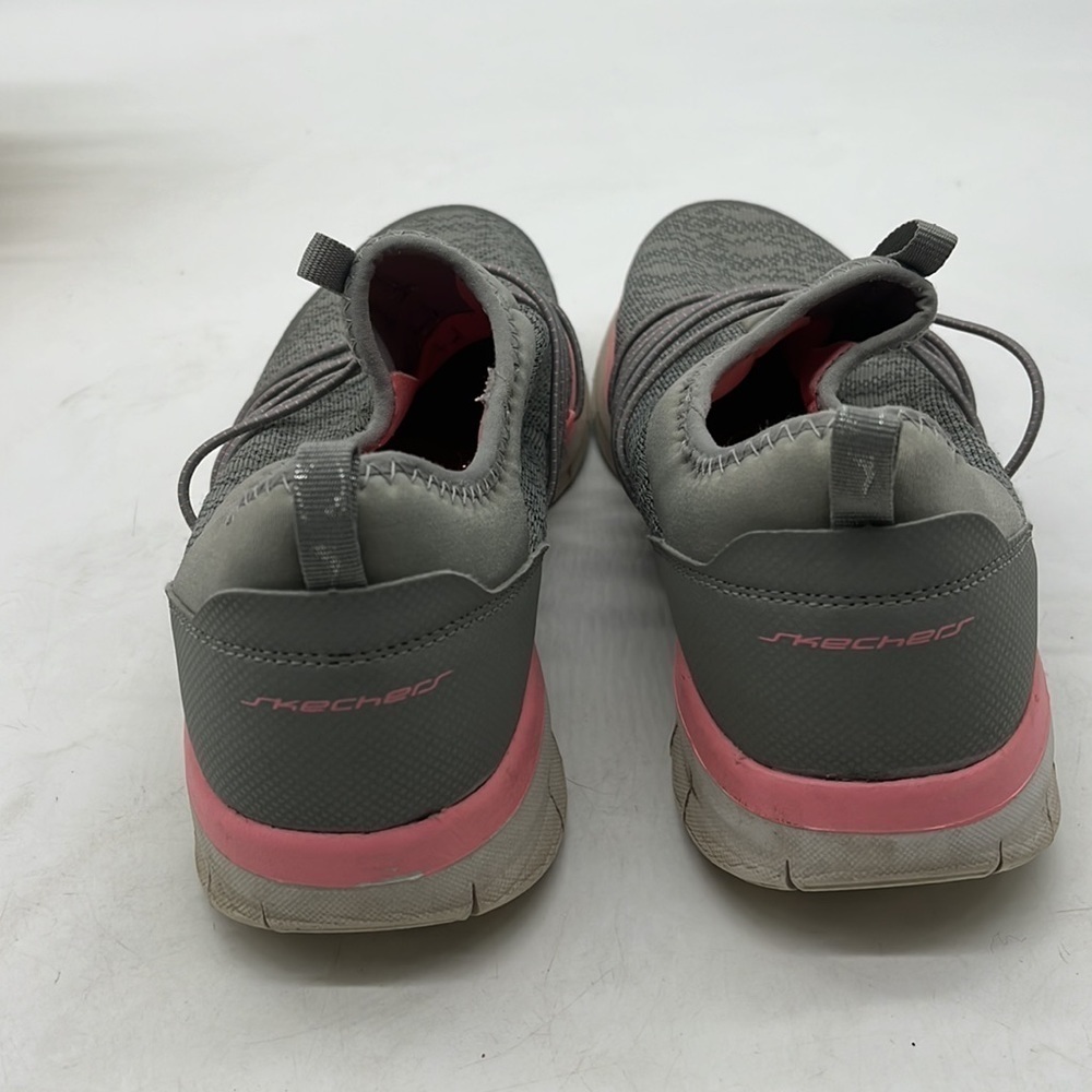 Sketchers Gray Pink Slip On Sneakers with Memory Foam Footbed 8.5. SKT2420C - Picture 4 of 8